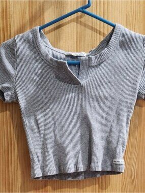 Calvin Klein Gray Ribbed Crop Top